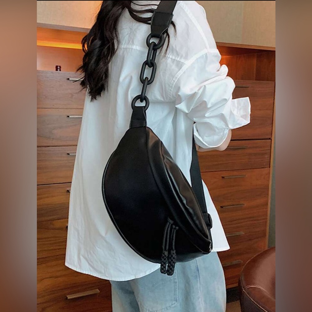 New Crossbody Bag, Fanny Pack - Picture 2 of 7